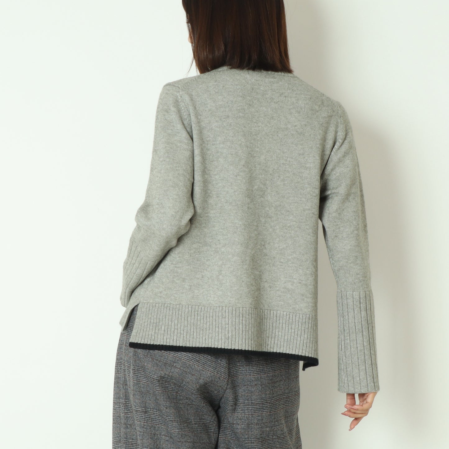 刺繍ロゴニット  530007