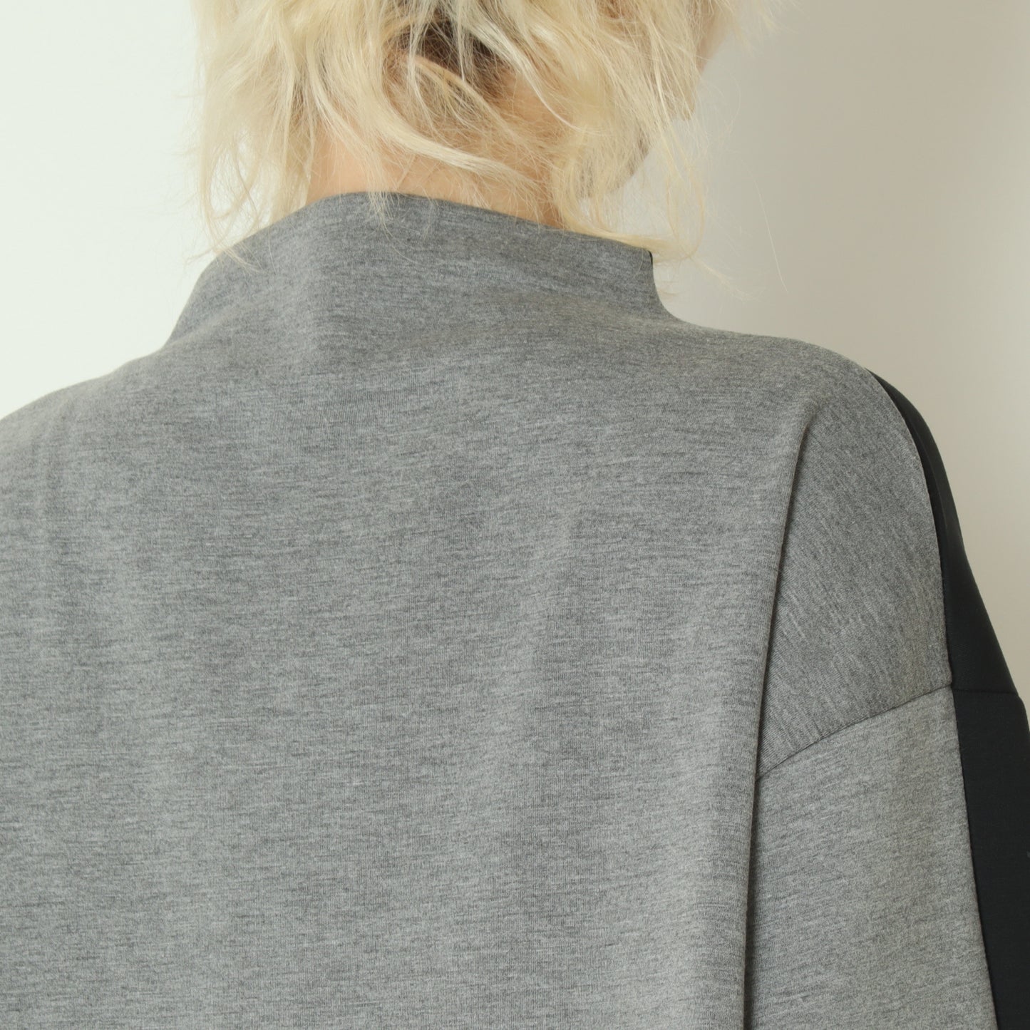 前後2wayハイネックカットソー  540102