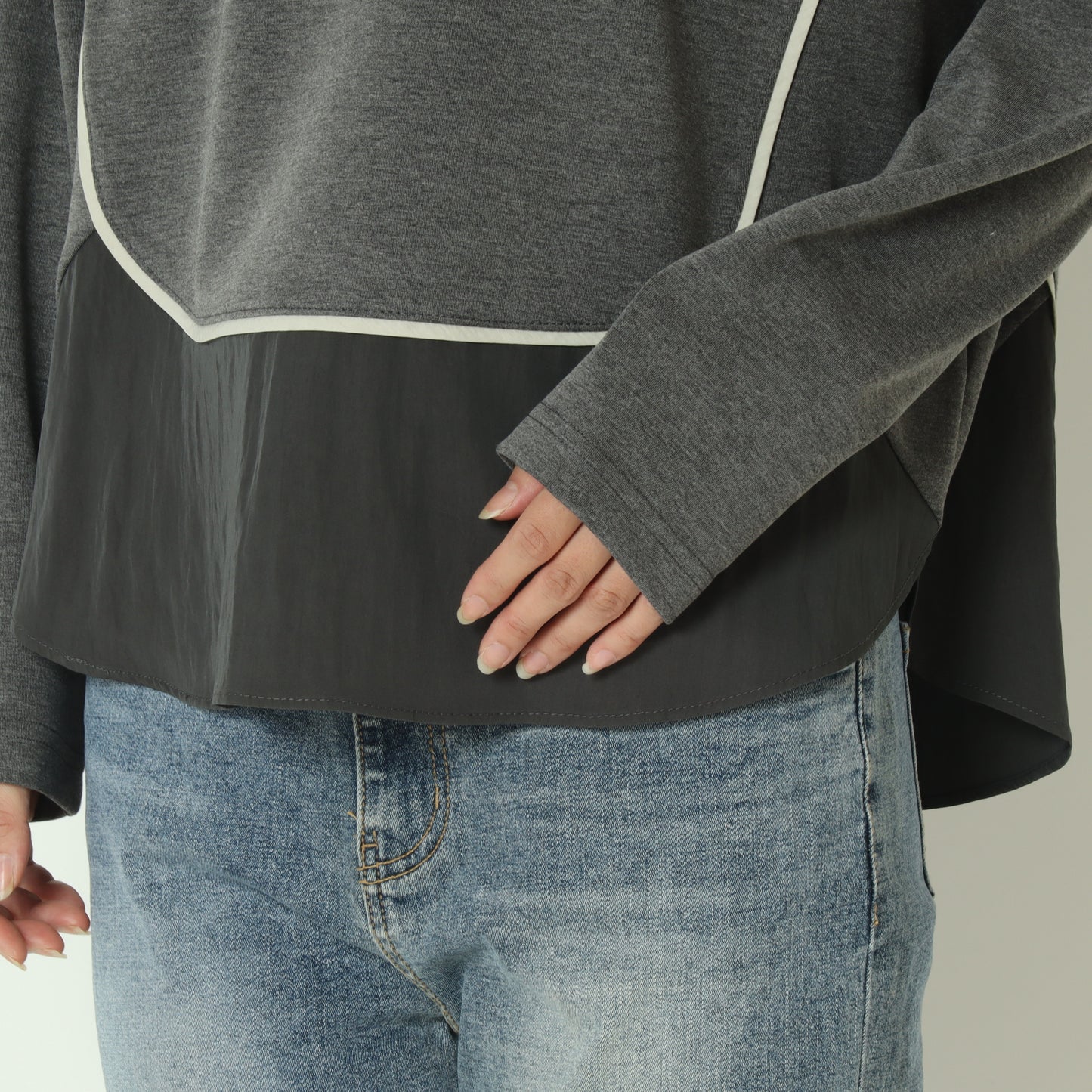 異素材ドッキングプルオーバー   541102