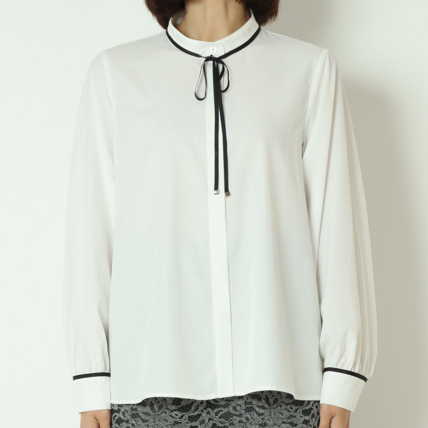ジョーゼット細パイピングブラウス  550202