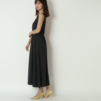 タックプリーツワンピース　80268210