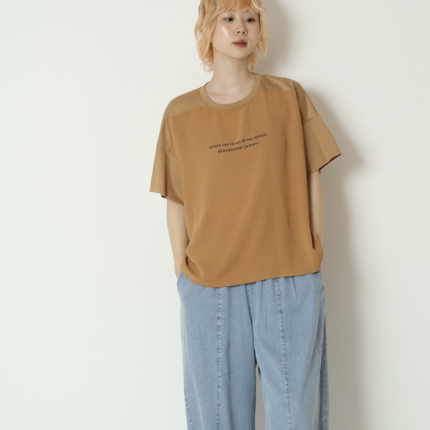 異素材ドッキングロゴカットソー　21268480