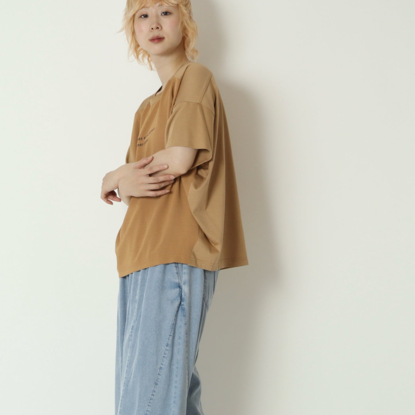 異素材ドッキングロゴカットソー　21268480