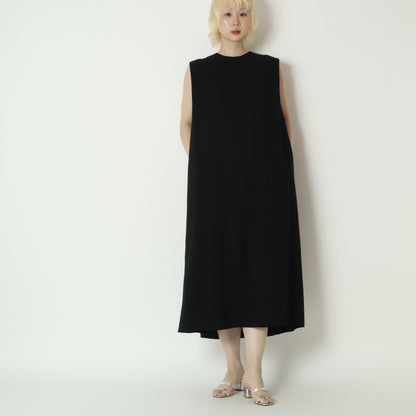 ストレートシルエットノースリーブワンピース　21268400