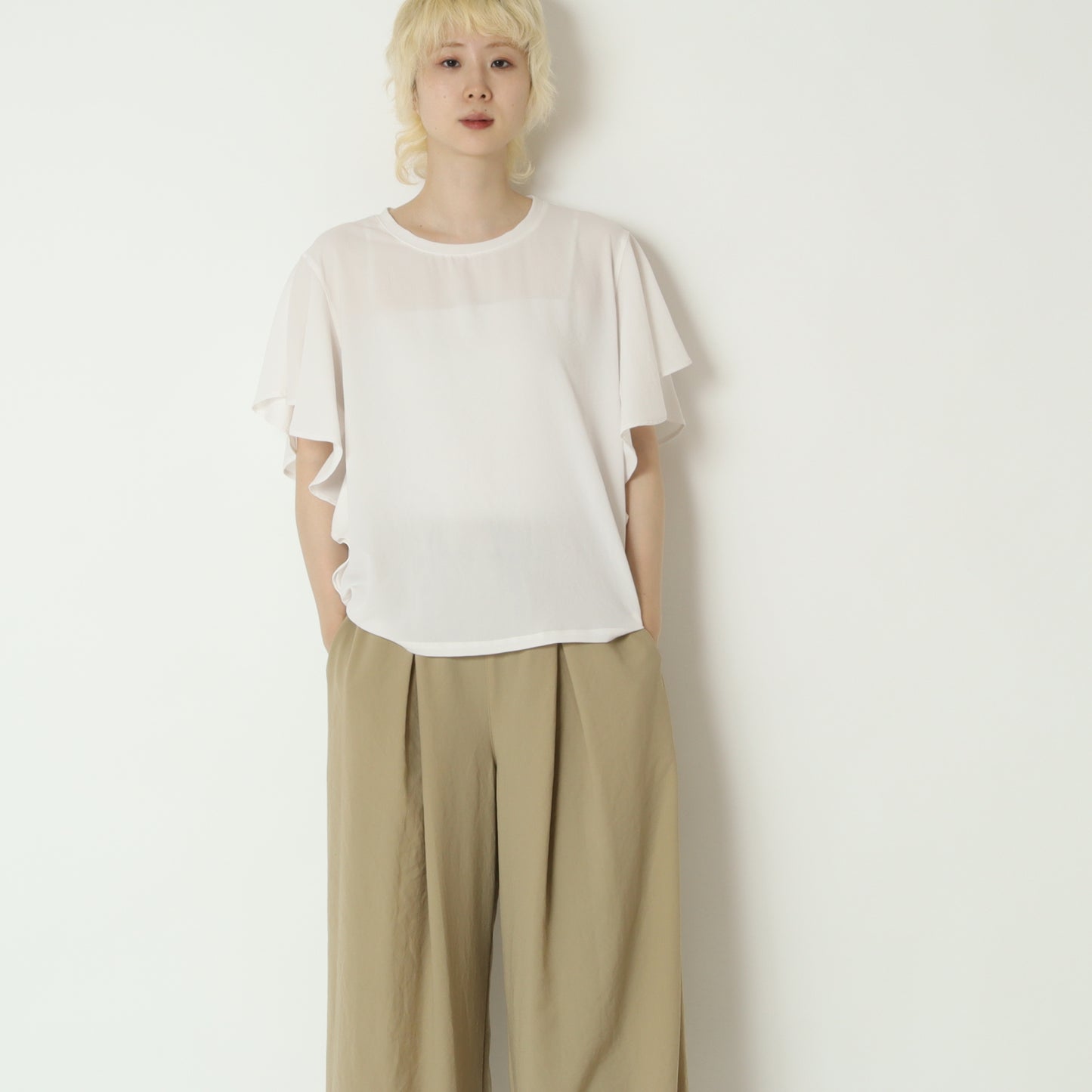 ストレッチシフォン袖フリルプルオーバー　80268303