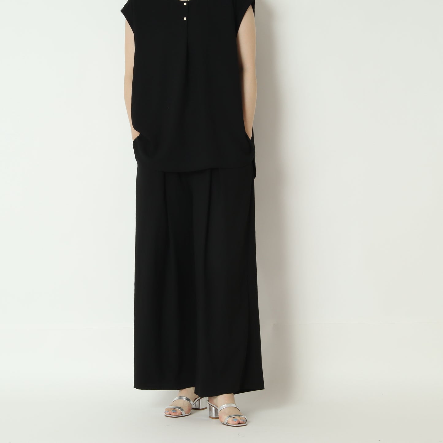 ストレッチシフォンタックパンツ　80268309