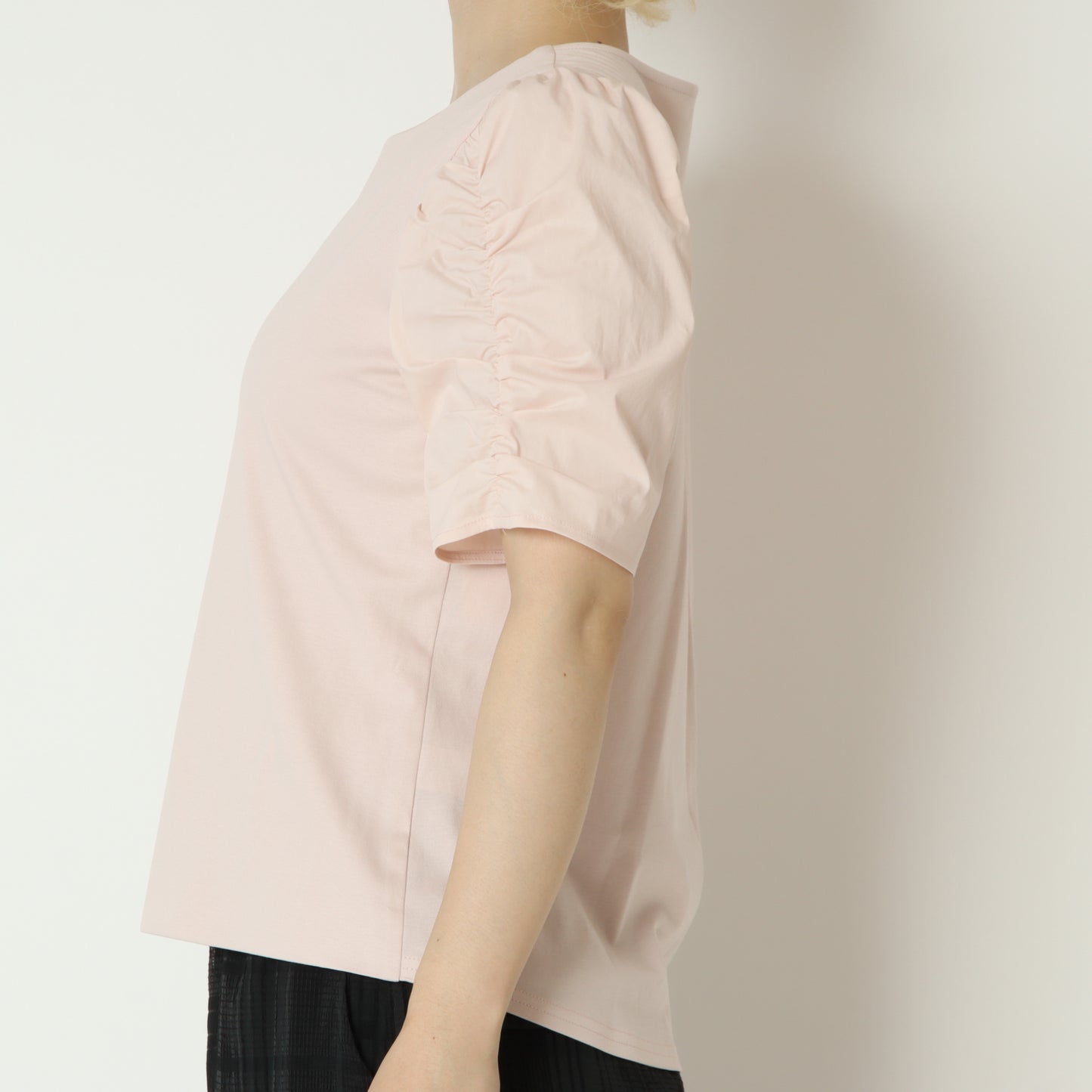 ギャザーパフスリーブTシャツ　80268390