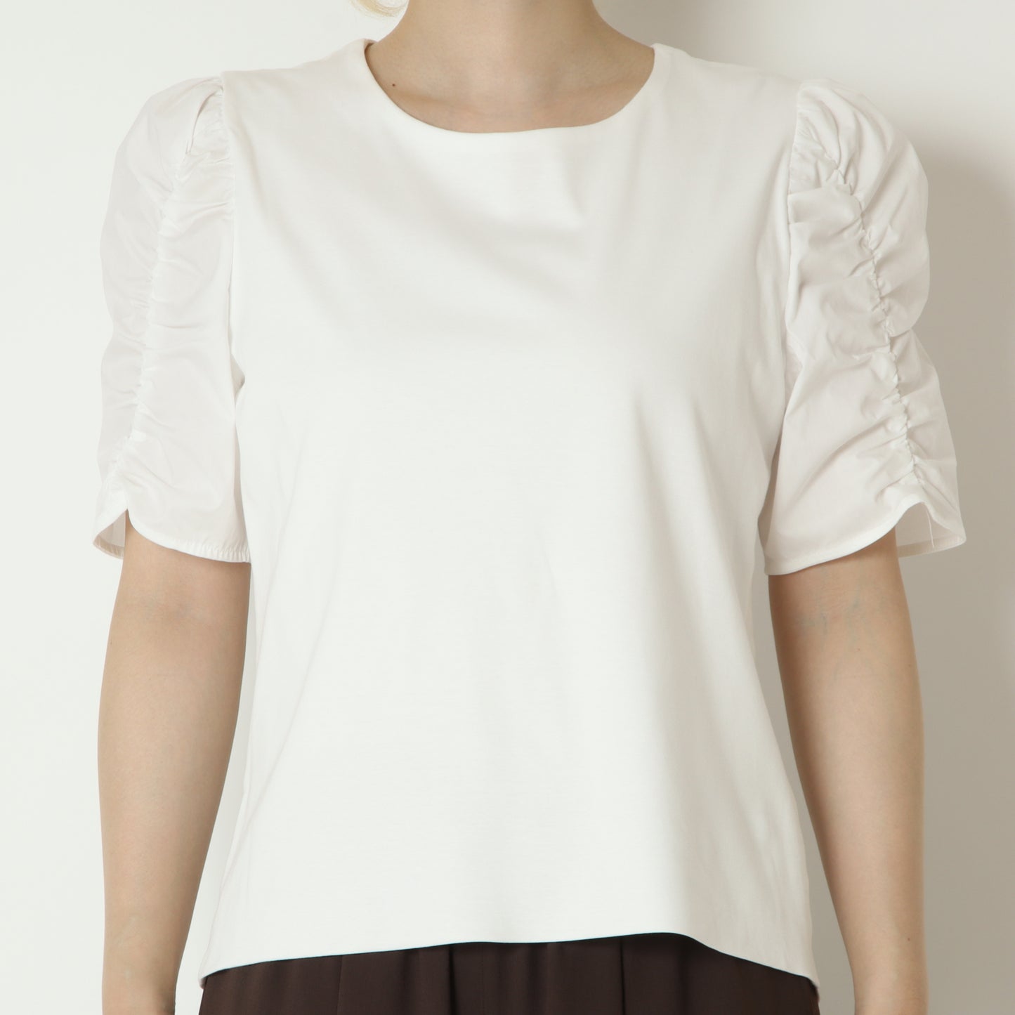 ギャザーパフスリーブTシャツ　80268390