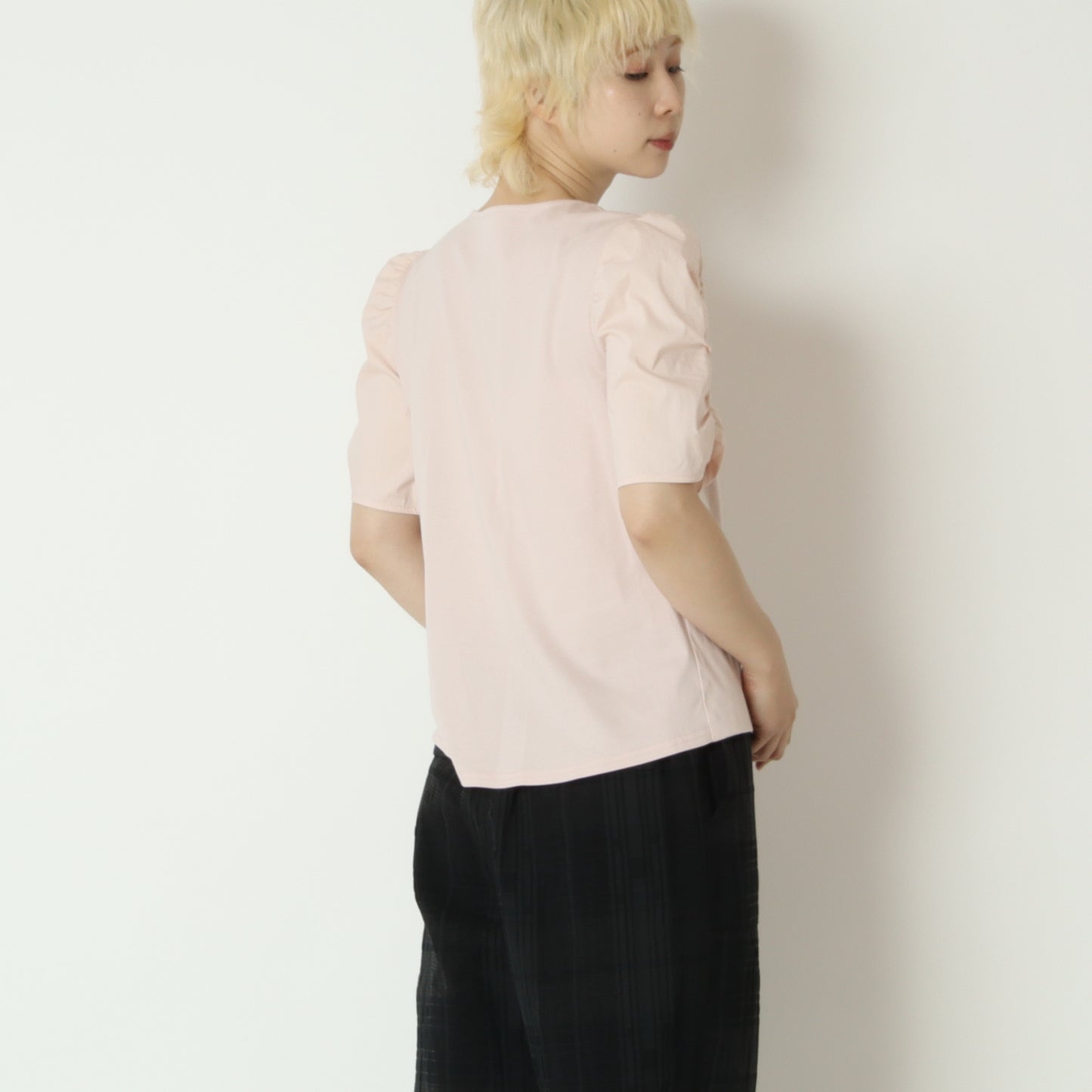 ギャザーパフスリーブTシャツ　80268390