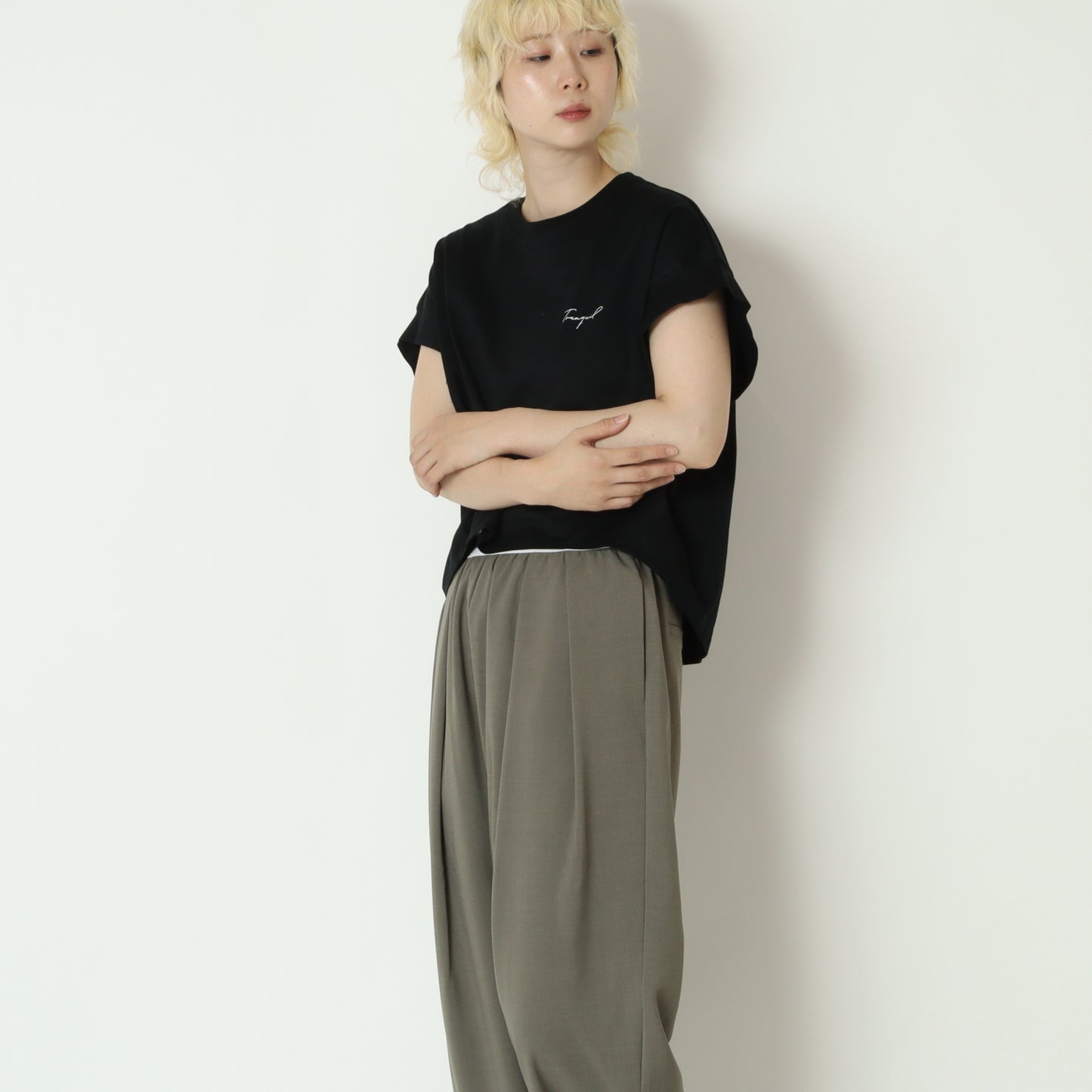 コクーンシルエットロゴTシャツ　80268328