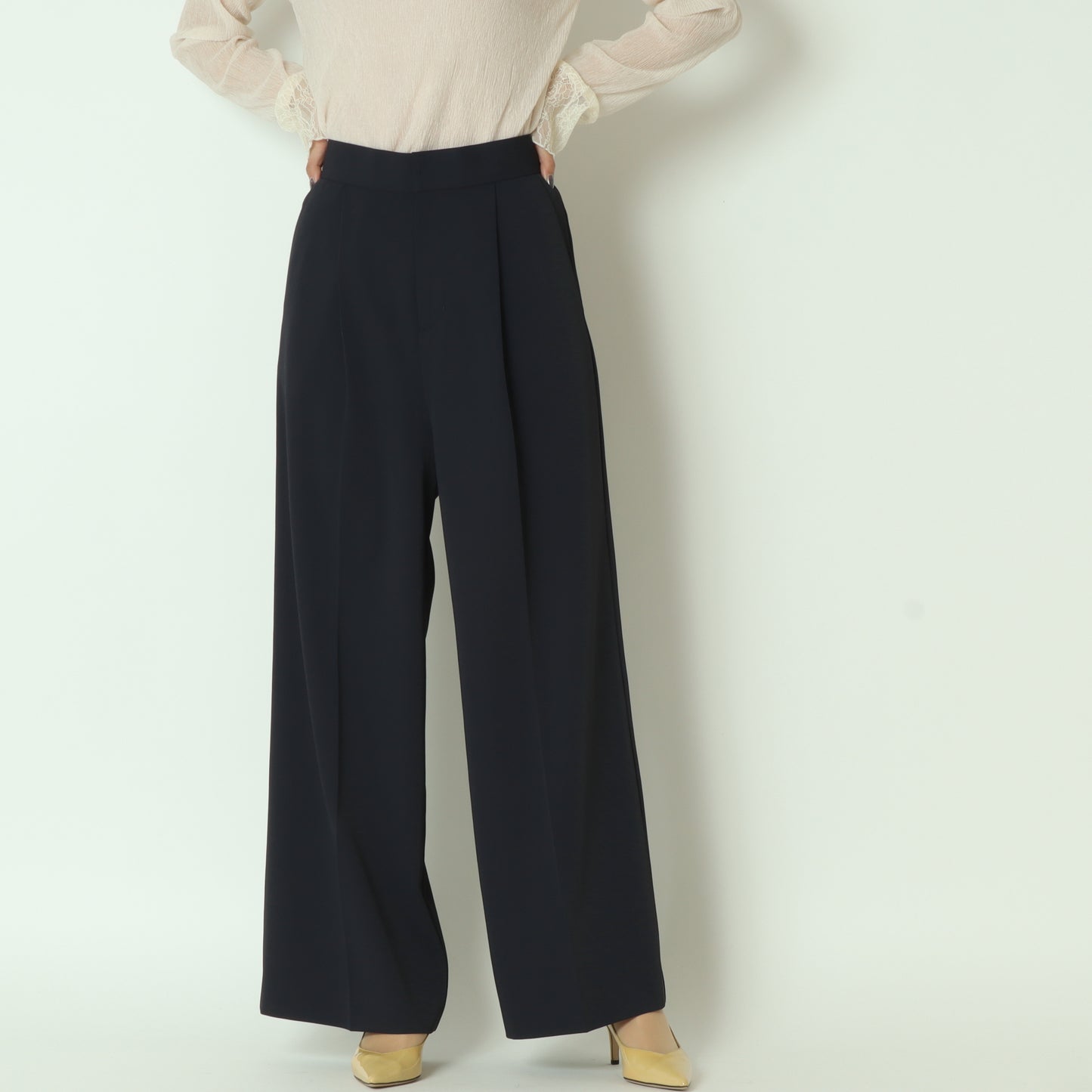 ポリエステルツイルワイドパンツ  8868653