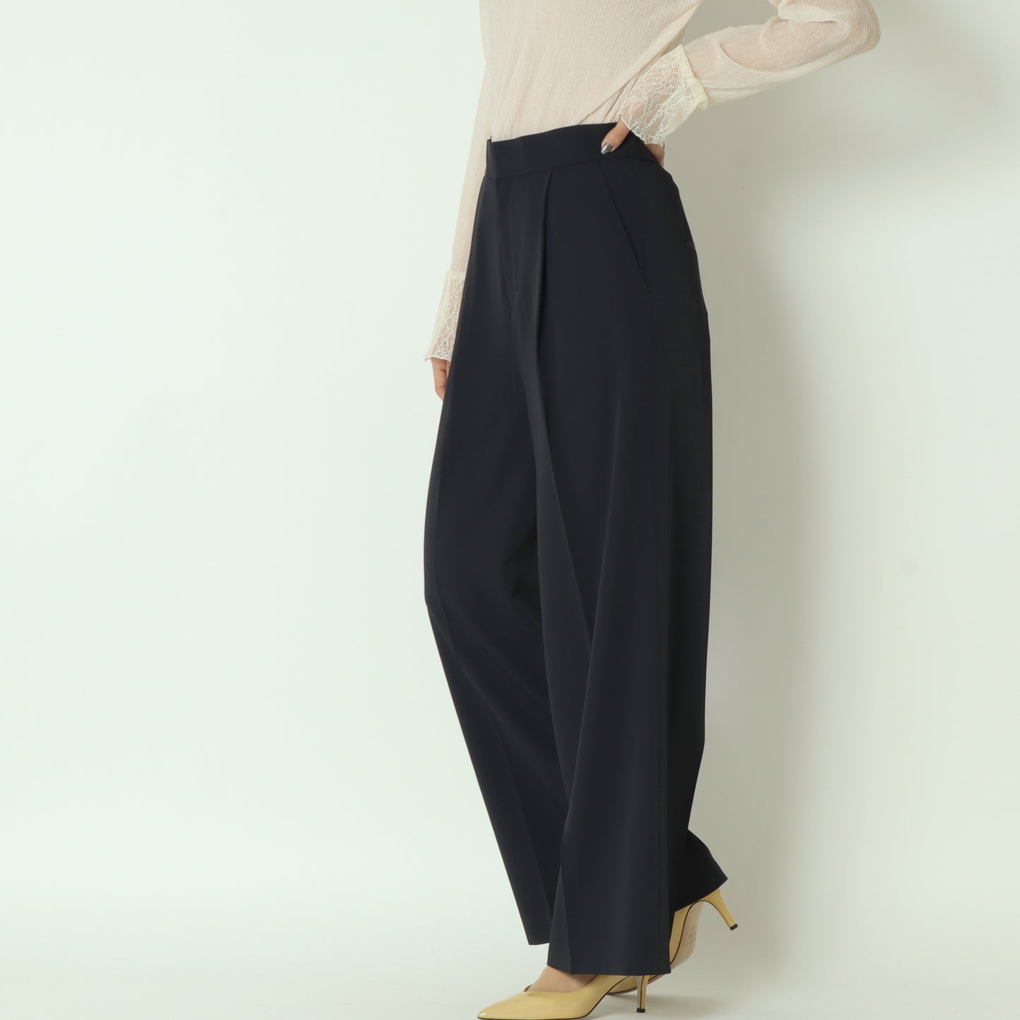 ポリエステルツイルワイドパンツ  8868653