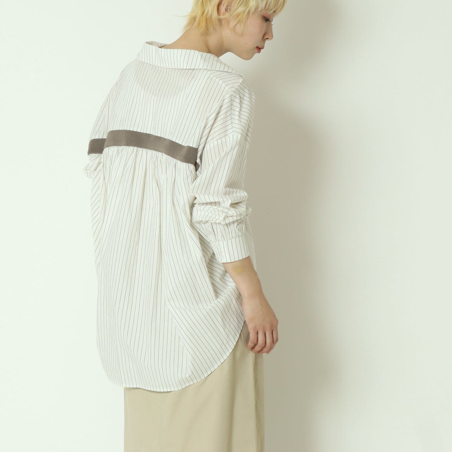 コーマコットンバックテープブラウス  DR261-0005