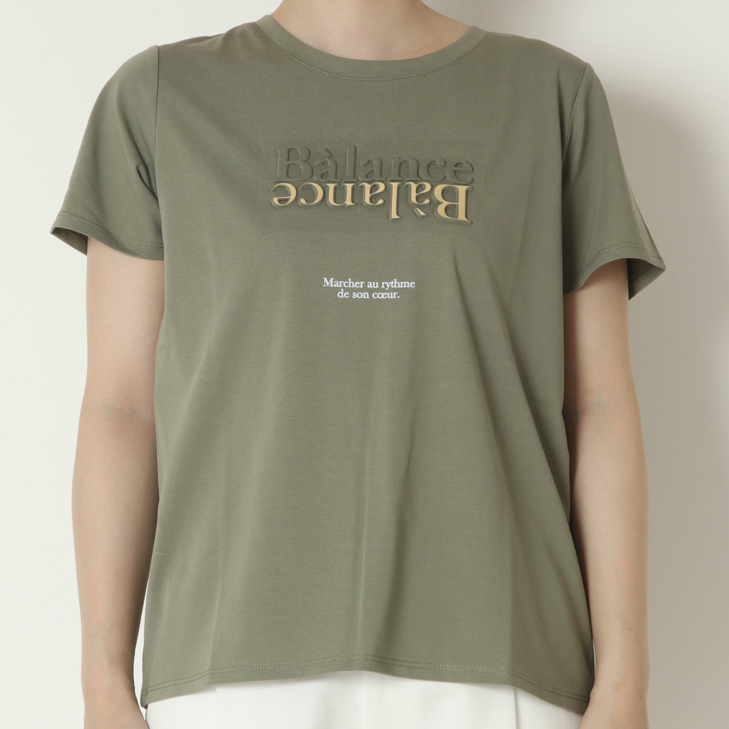 エンボス×箔ロゴTシャツ　DR2610023