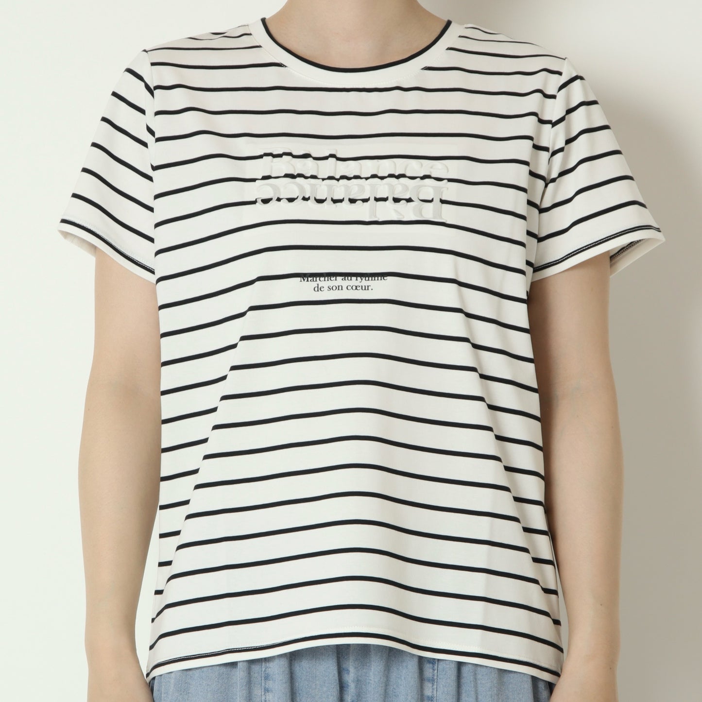 エンボス×箔ロゴTシャツ　DR2610023