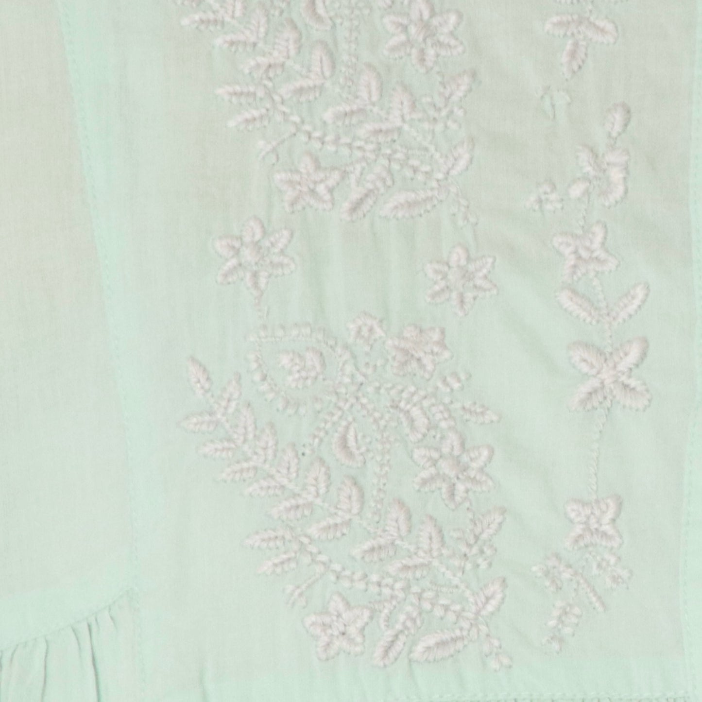 刺繍ギャザーチュニックノースリーブブラウス　DR2610010