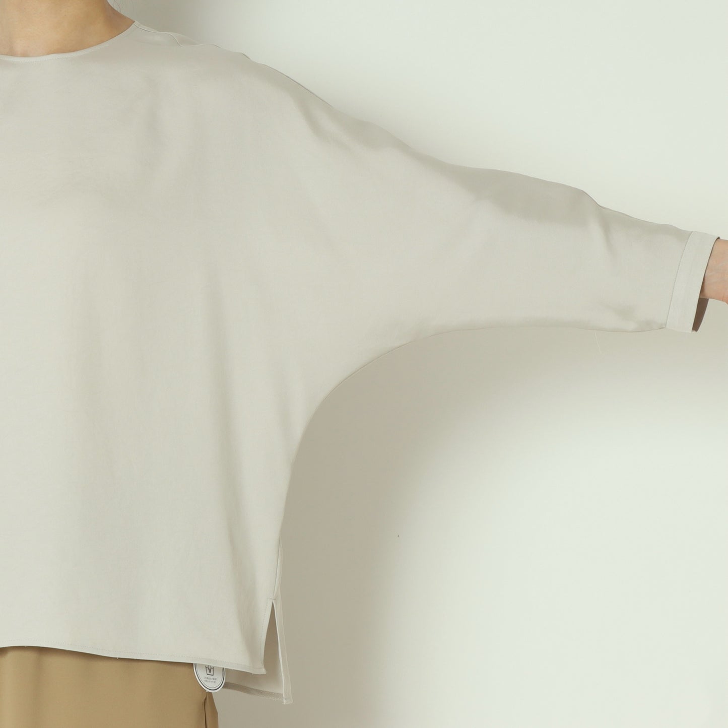 サテンツイルプルオーバー　U2311H-26