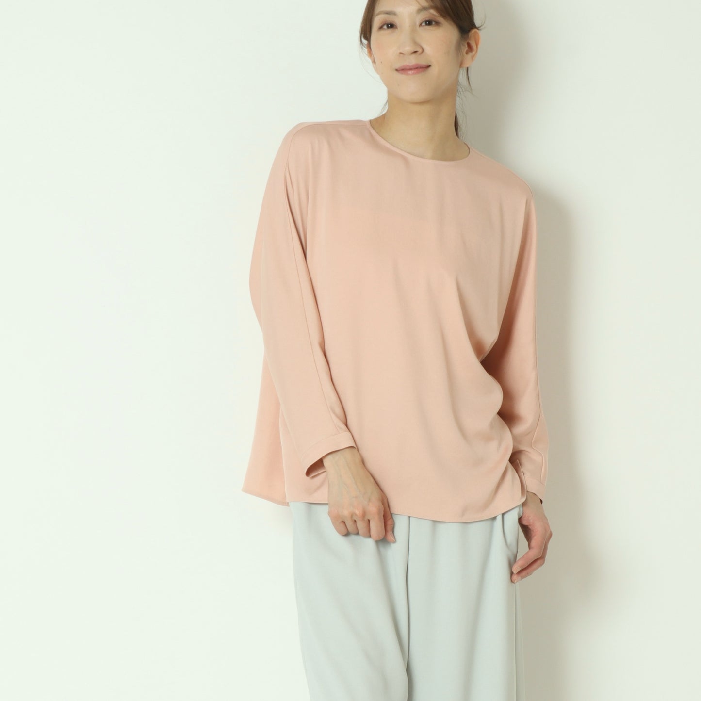 サテンツイルプルオーバー　U2311H-26