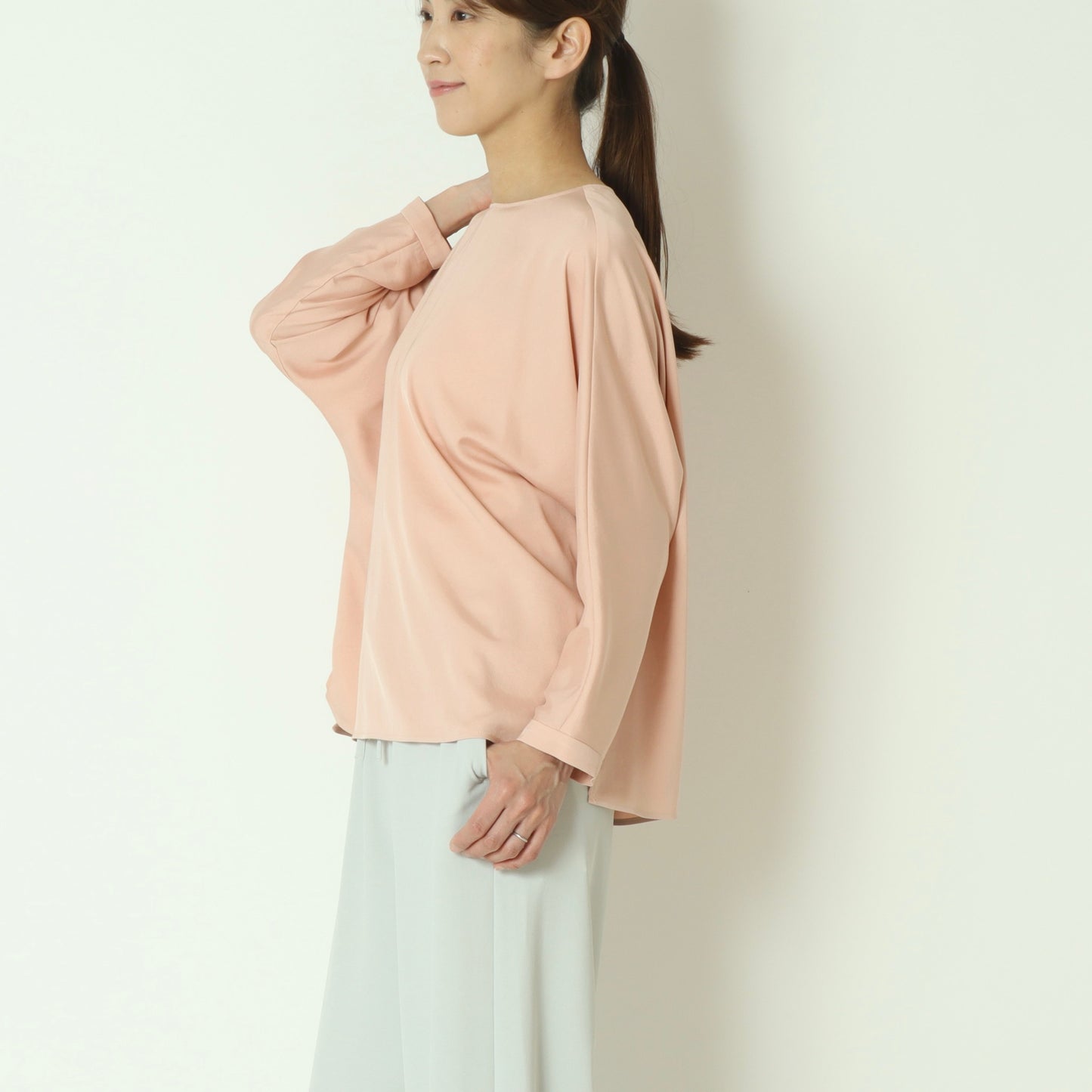 サテンツイルプルオーバー　U2311H-26