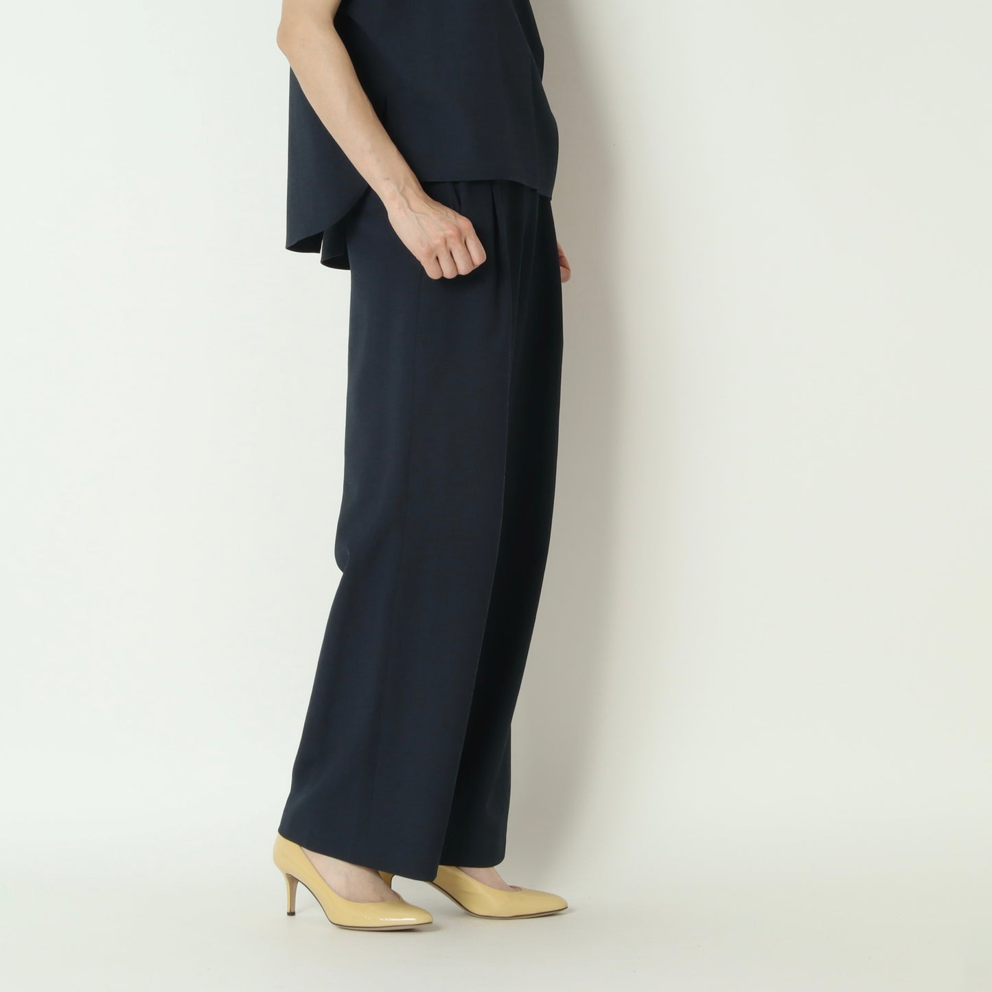 ドライタンブラーワンタックストレートパンツ　U2333H-26