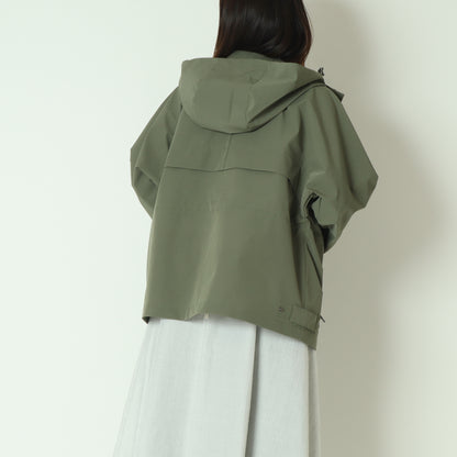 ナイロンマウンテンパーカー　C2502MENDEL