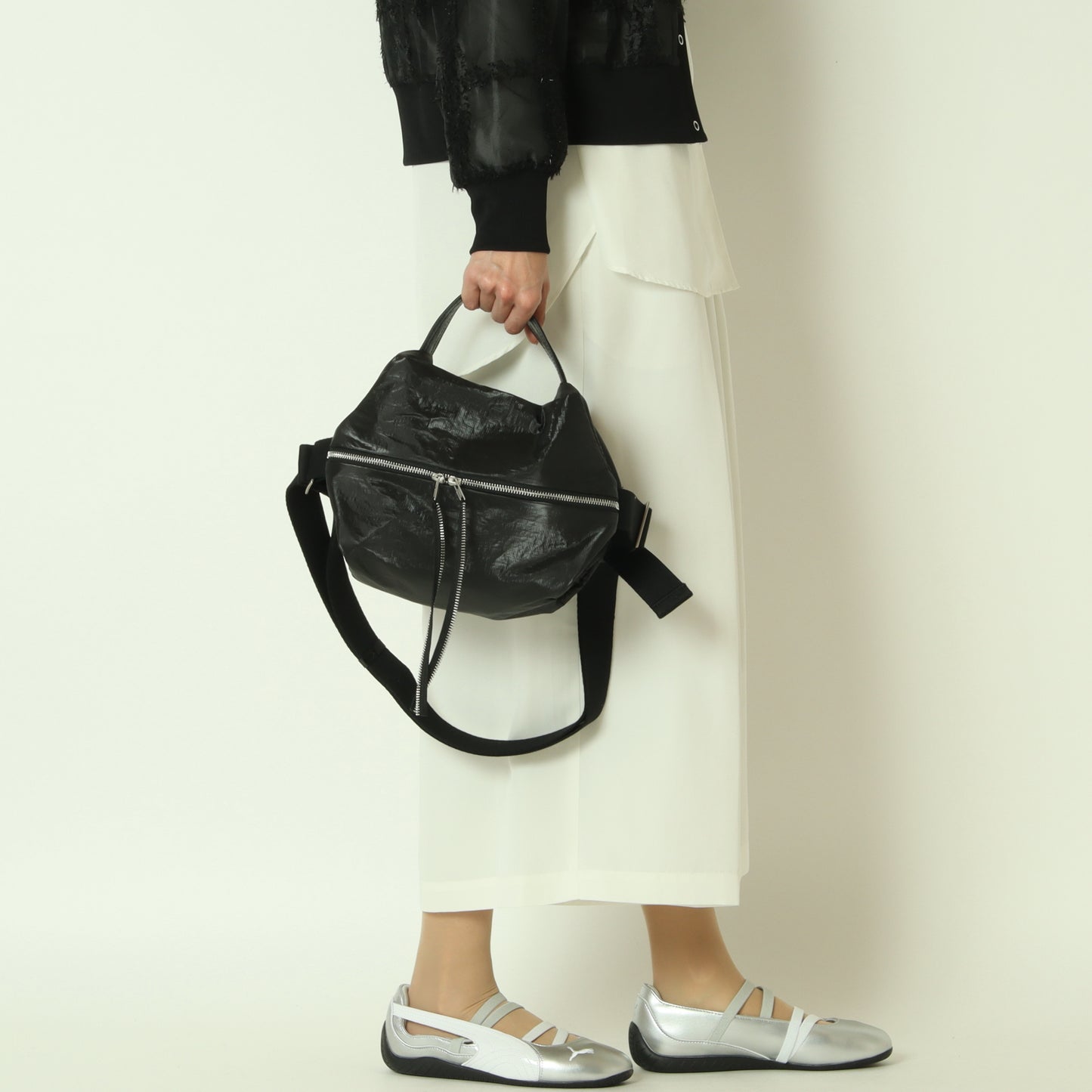 スリングバッグ　22561SLING
