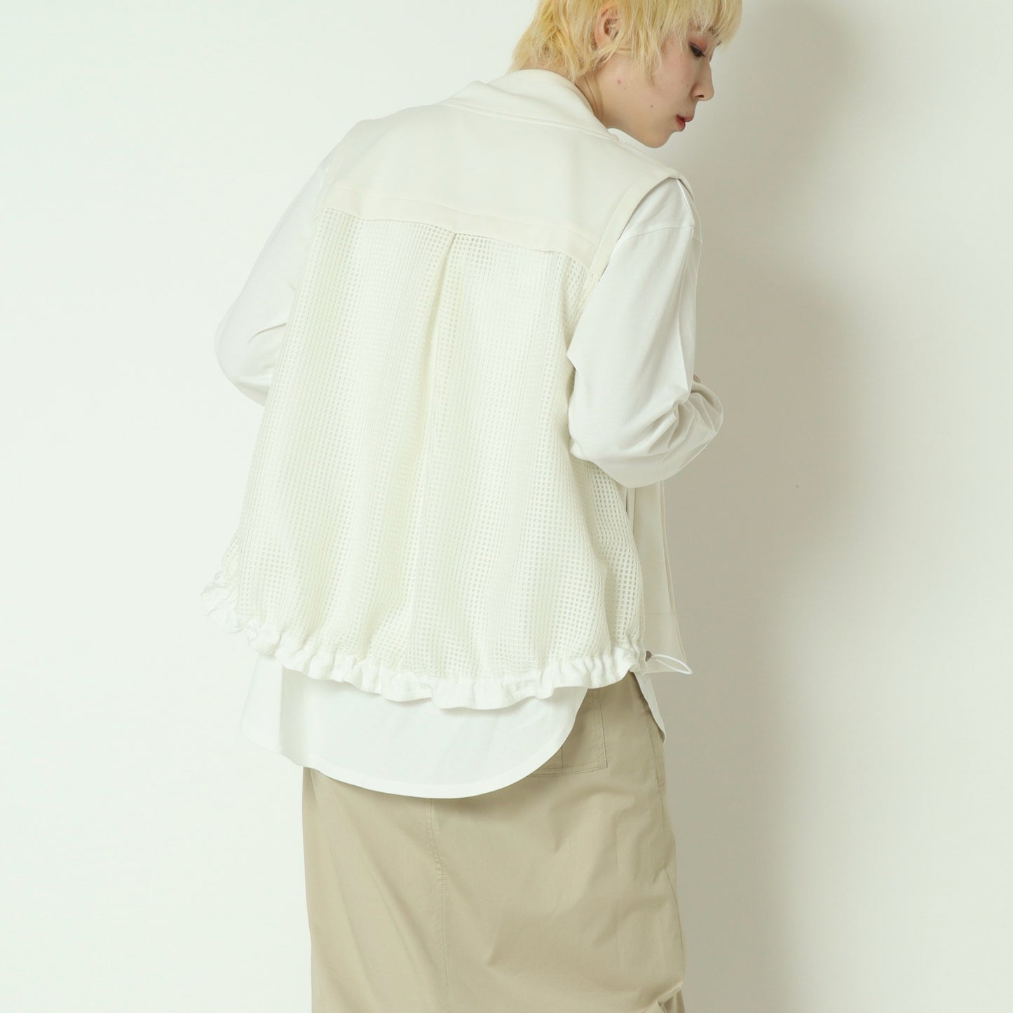 ドロスト付きメッシュ切替ジップベスト  611417