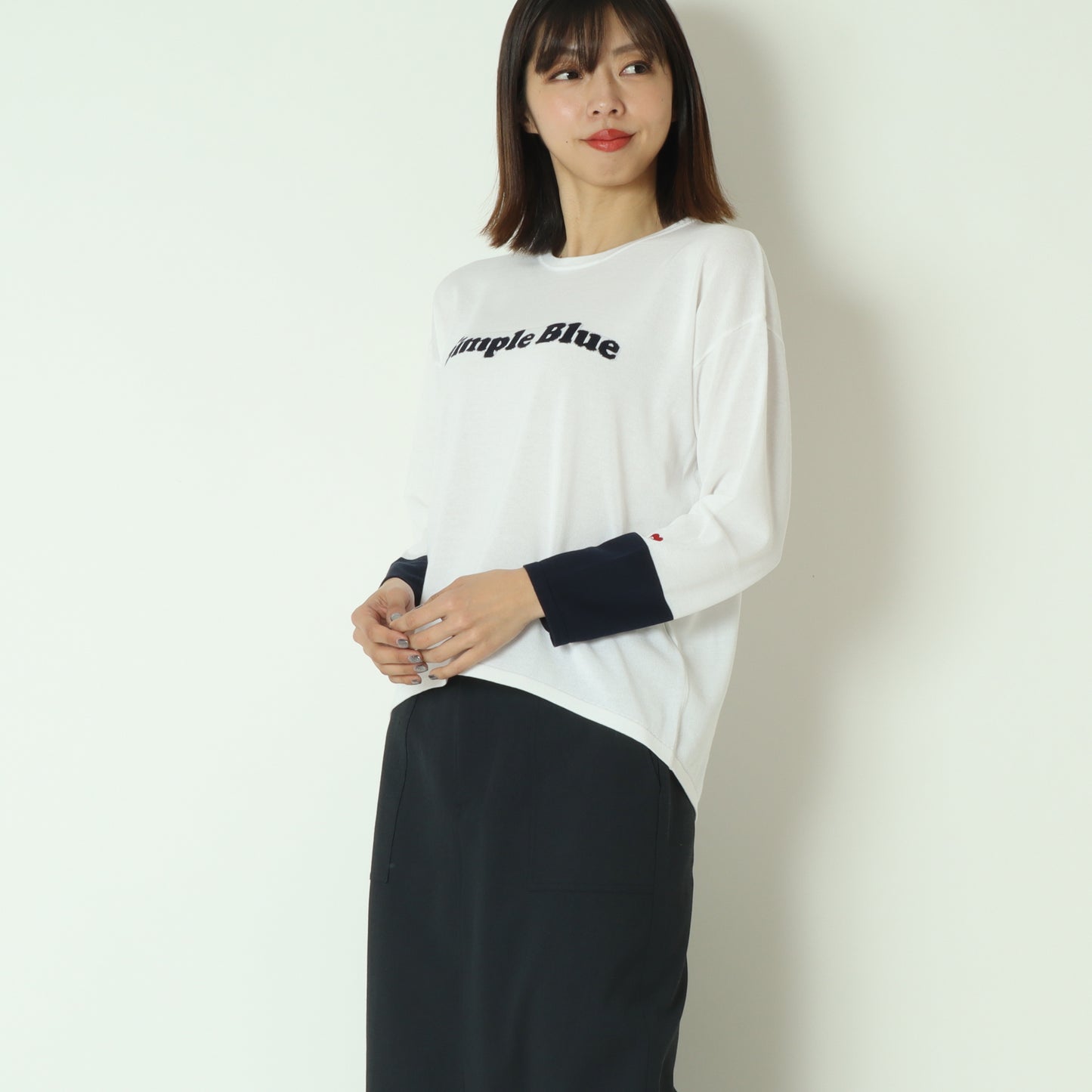 バイカラーロゴニット  611916