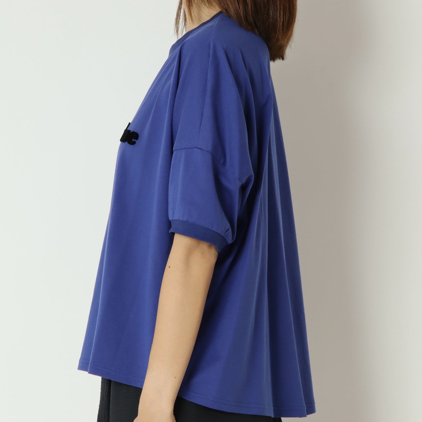 ベロアロゴコットンTシャツ　621904