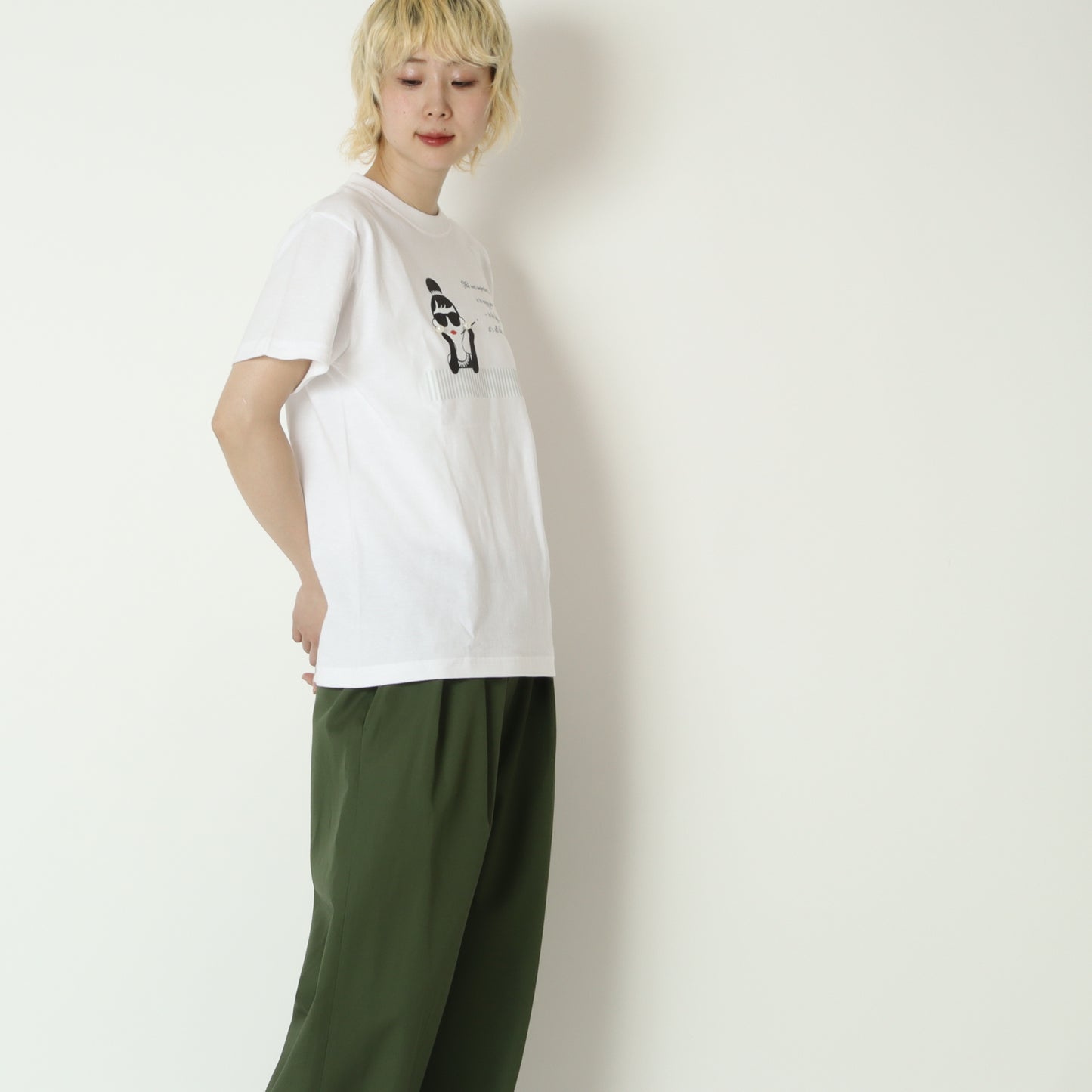 メッセージロゴTシャツ　EMA2603