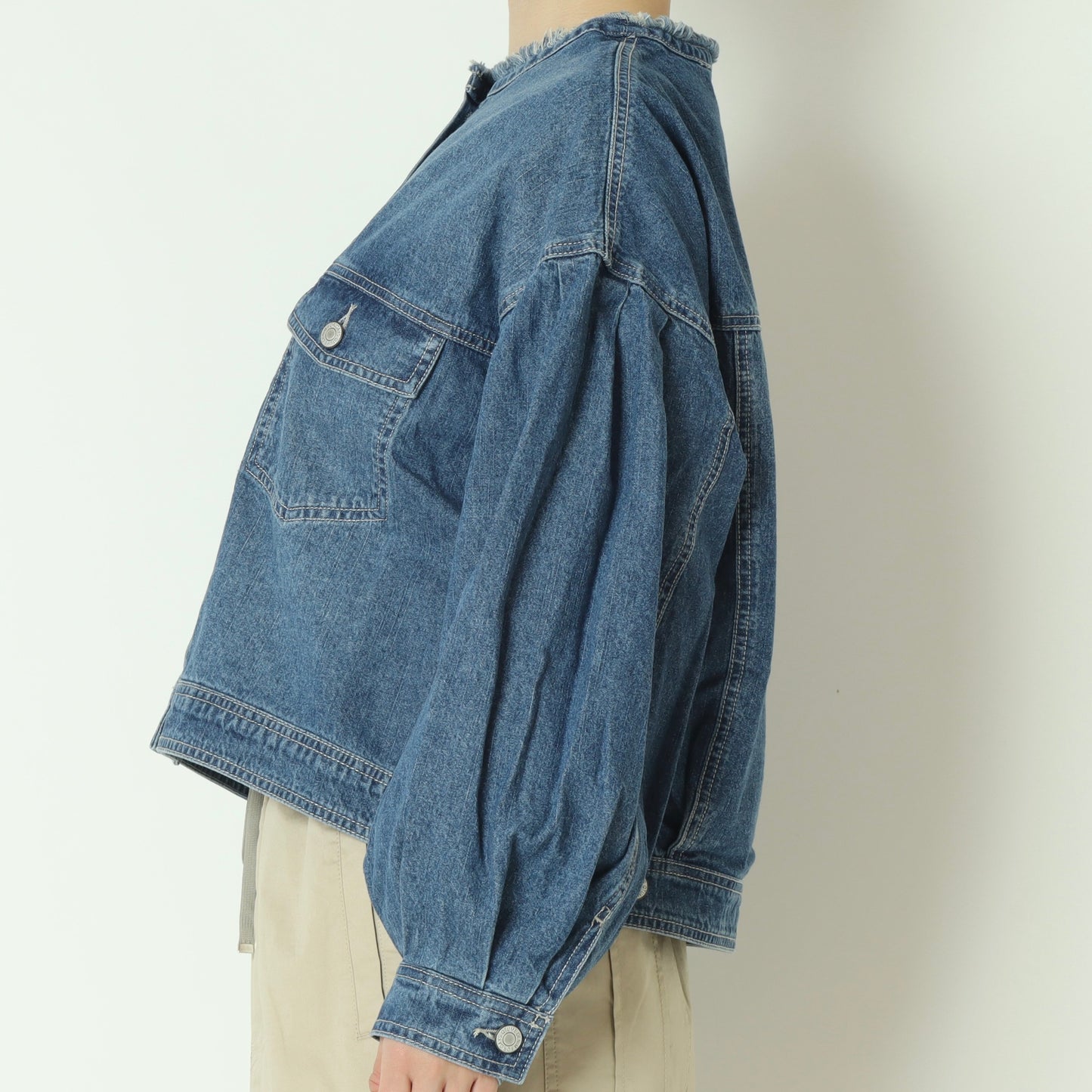 ノーカラーデニム ジャケット  62224000