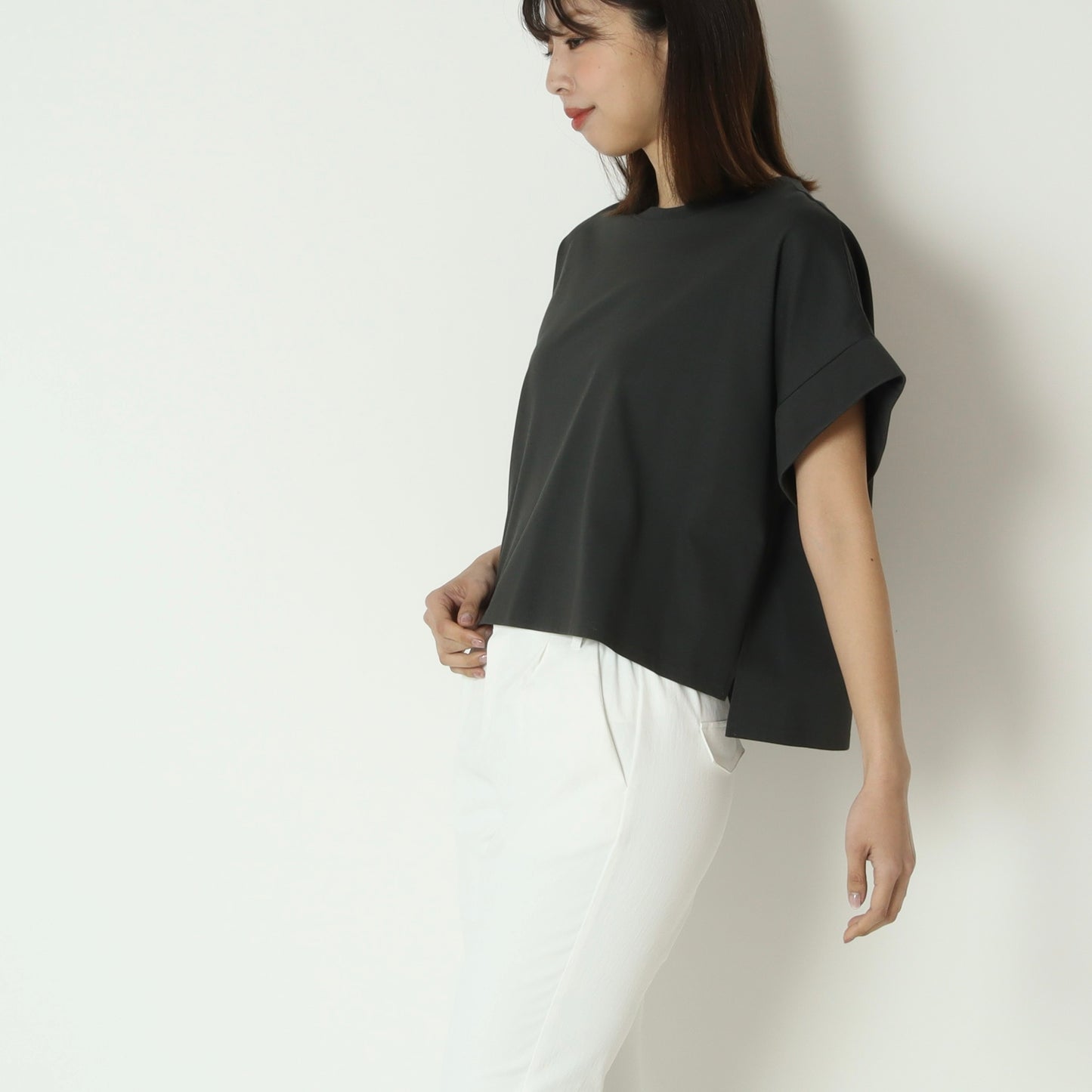 ロールアップハーフスリーブＴシャツ　61025119