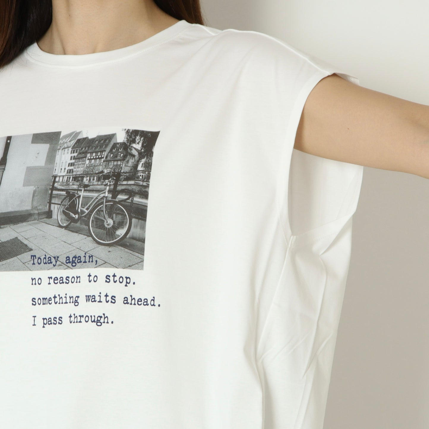 スムースコットンフォトプリントフレンチTシャツ　61035065