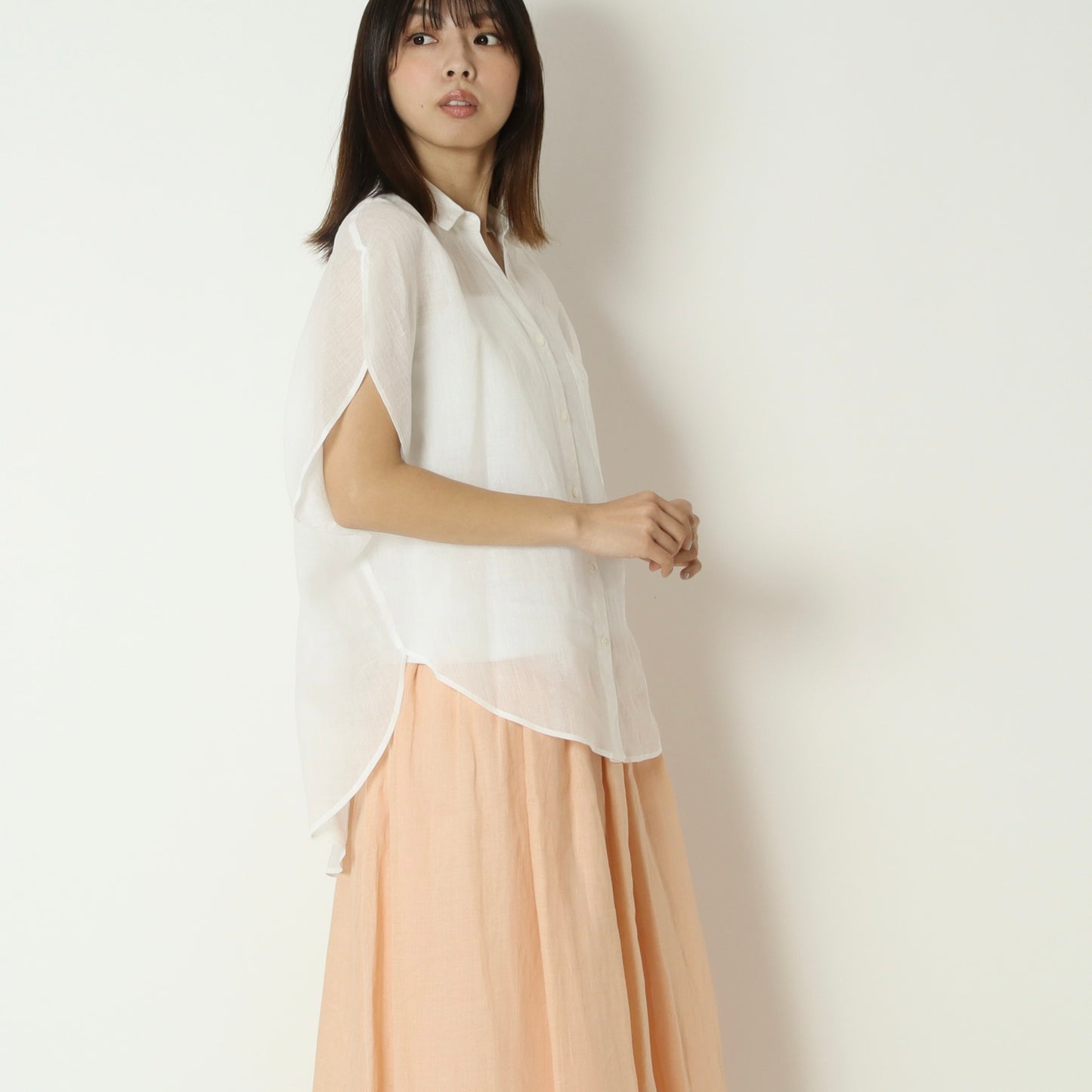 シアーリネンバックボタンスキッパーシャツ　61235051
