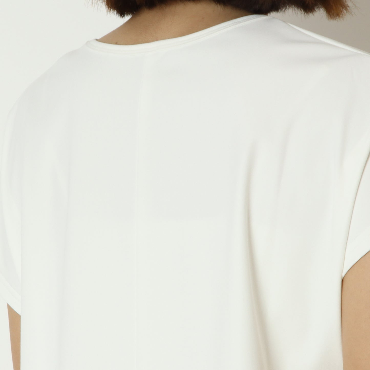 GRACE COOLバックスリットTシャツ　65025508