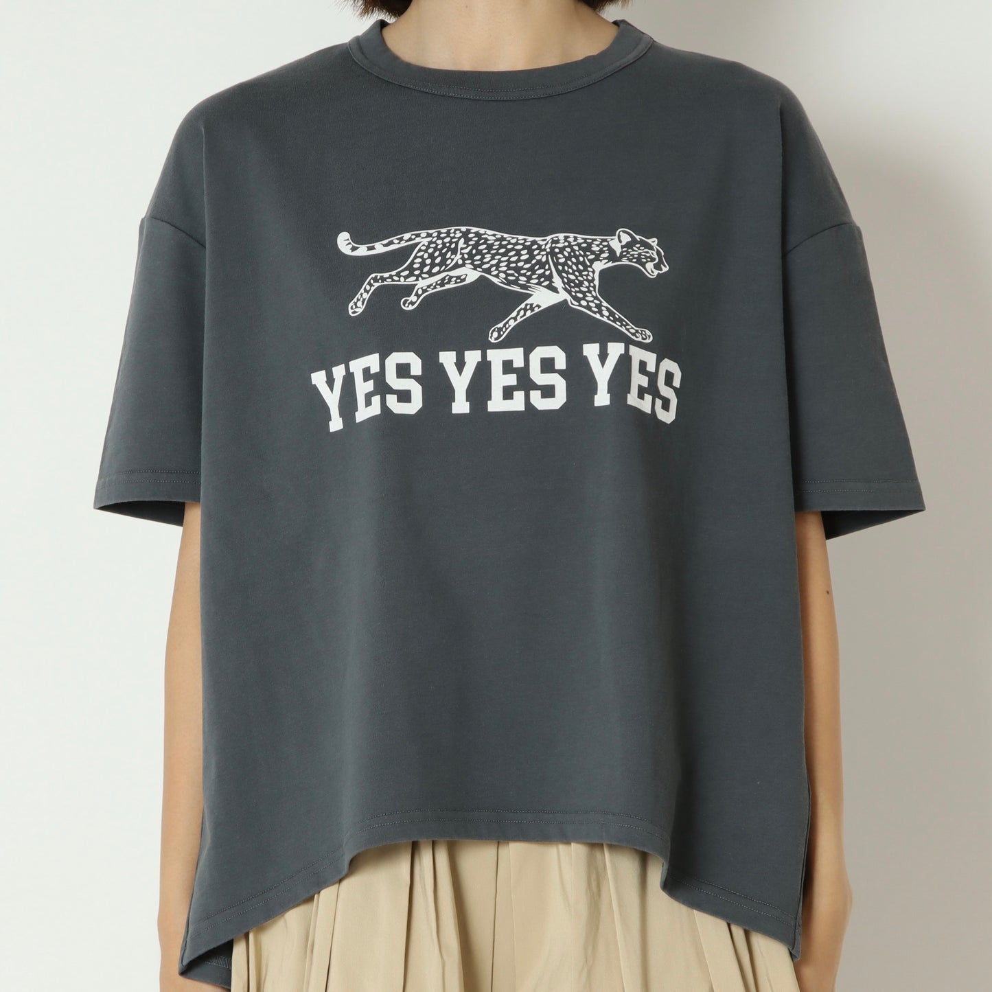 JAGUARデザインTシャツ　MGCT-26034-S
