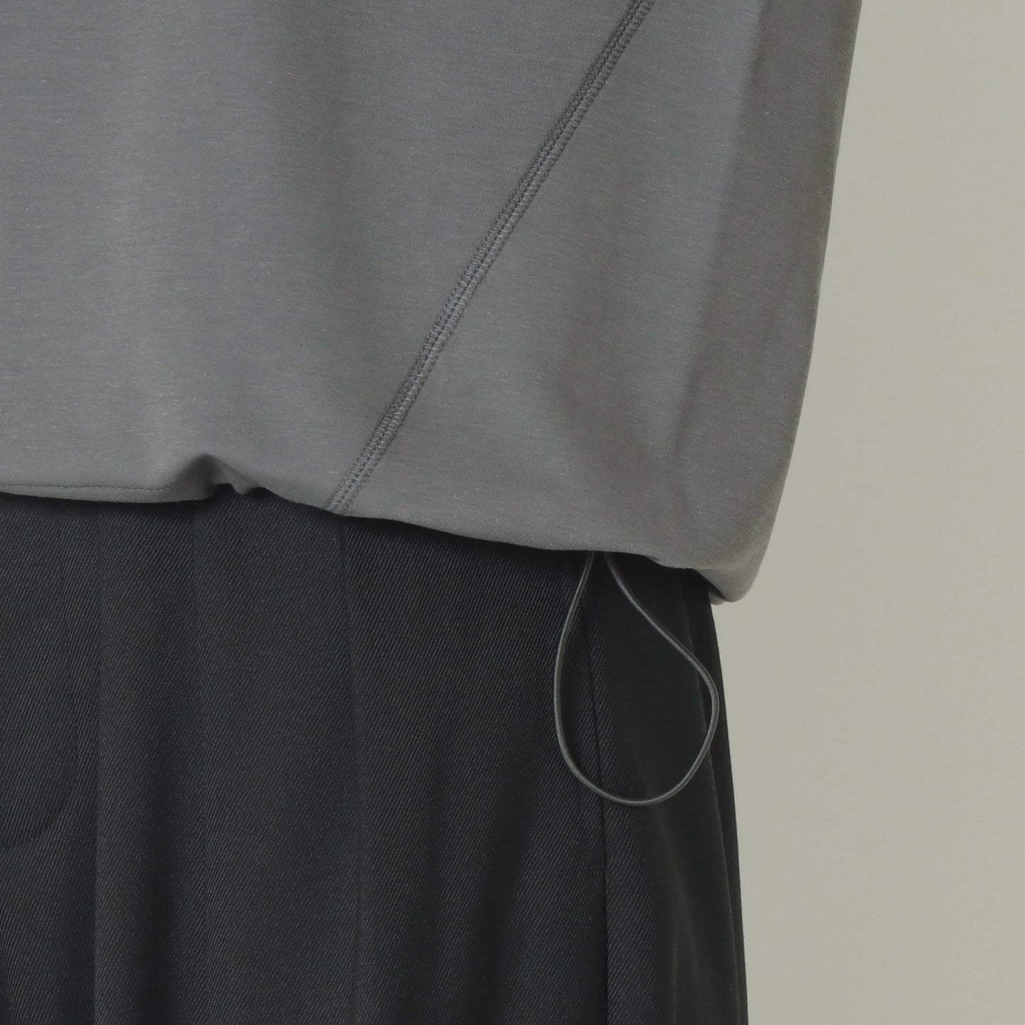 裾ドロストプルオーバー 603974