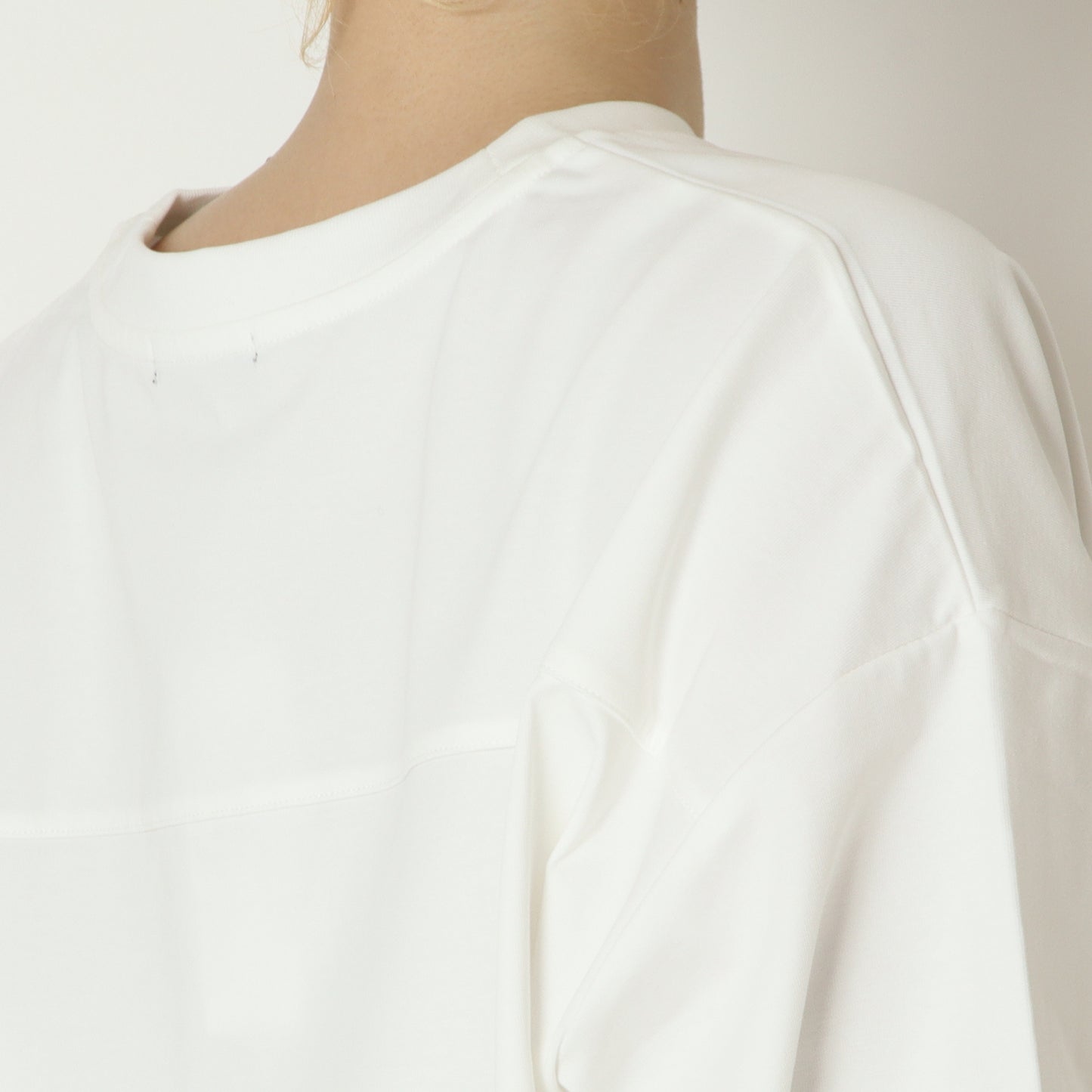 ロゴプリントスウェットプルオーバー　603975