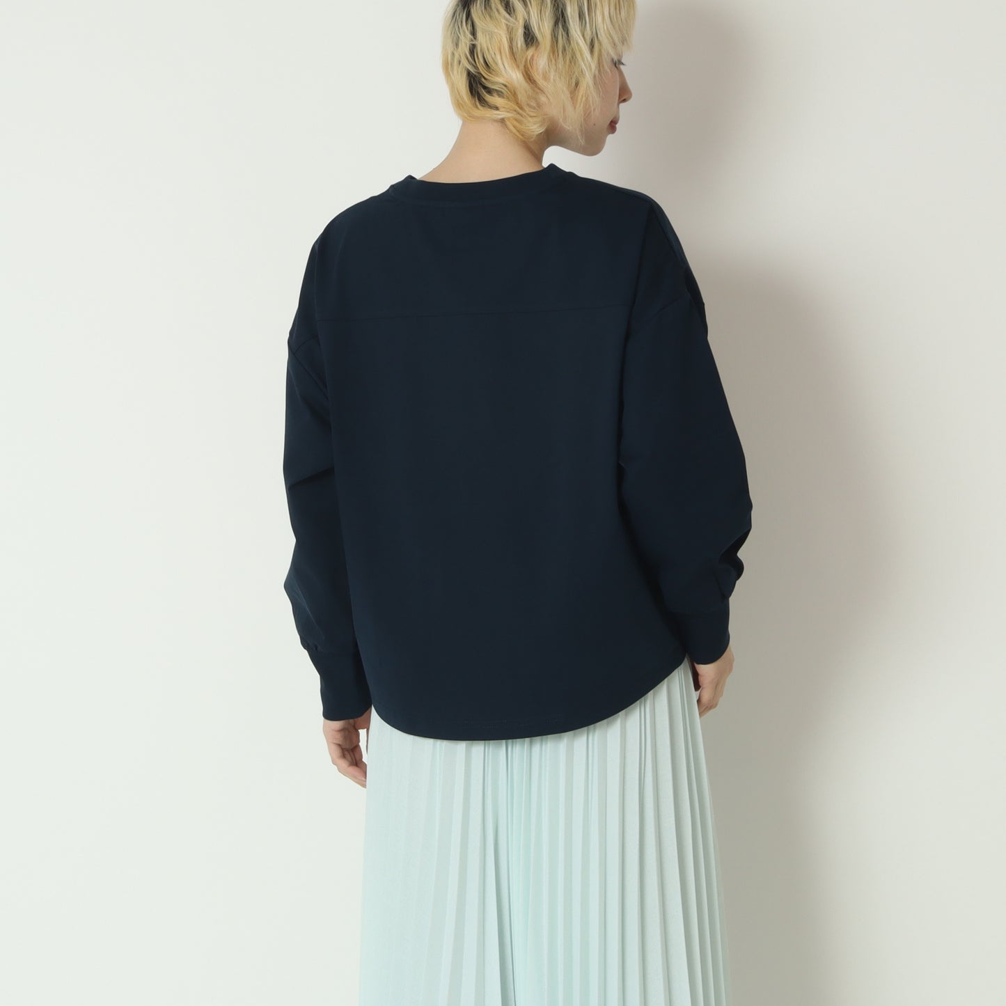 ロゴプリントスウェットプルオーバー　603975