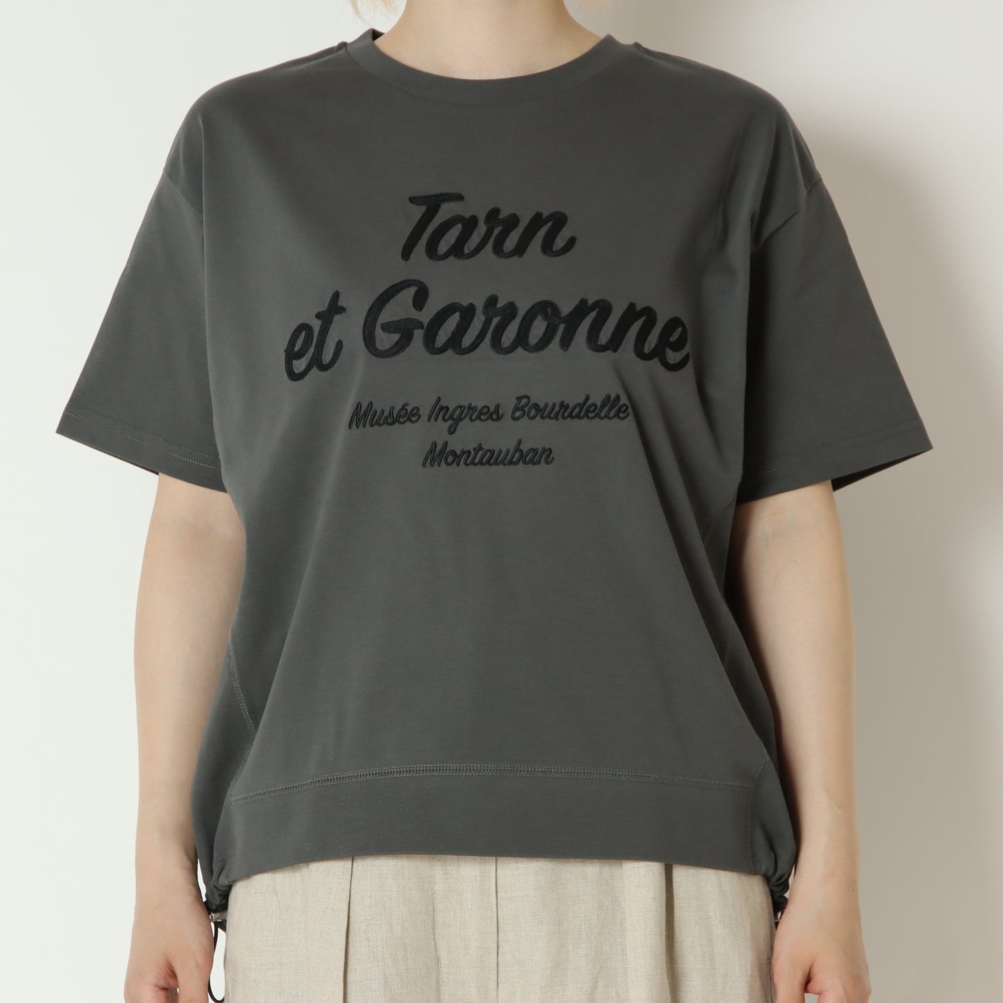 刺繍ロゴドロスト付きTシャツ　623972