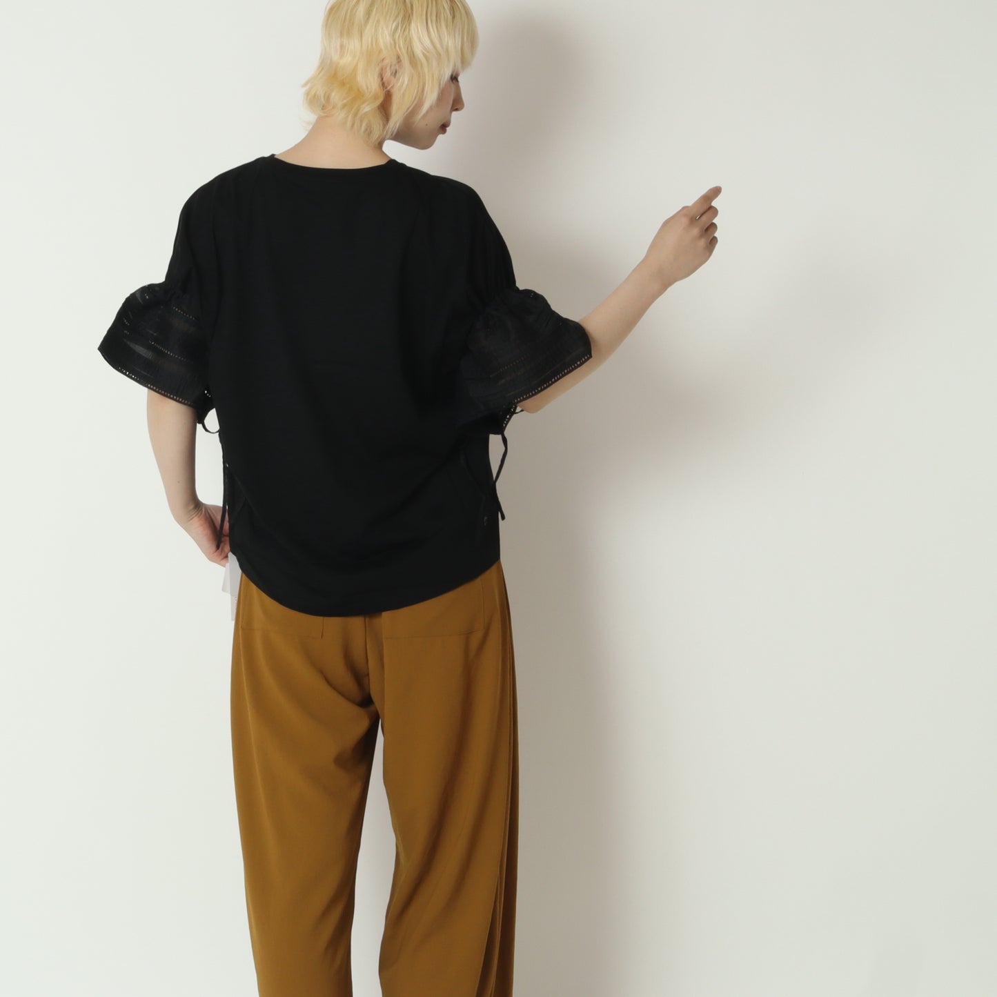 袖シャーリングドロストデザインTシャツ　743906