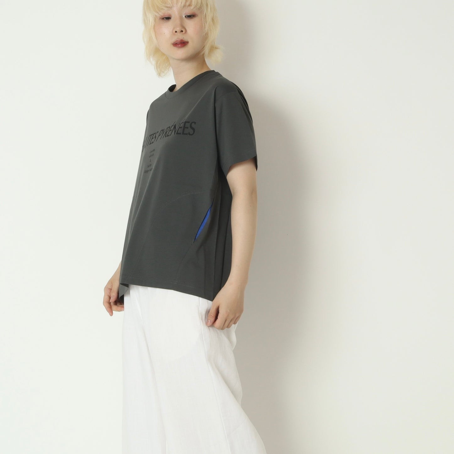 脇ポケット付きロゴTシャツ　623967