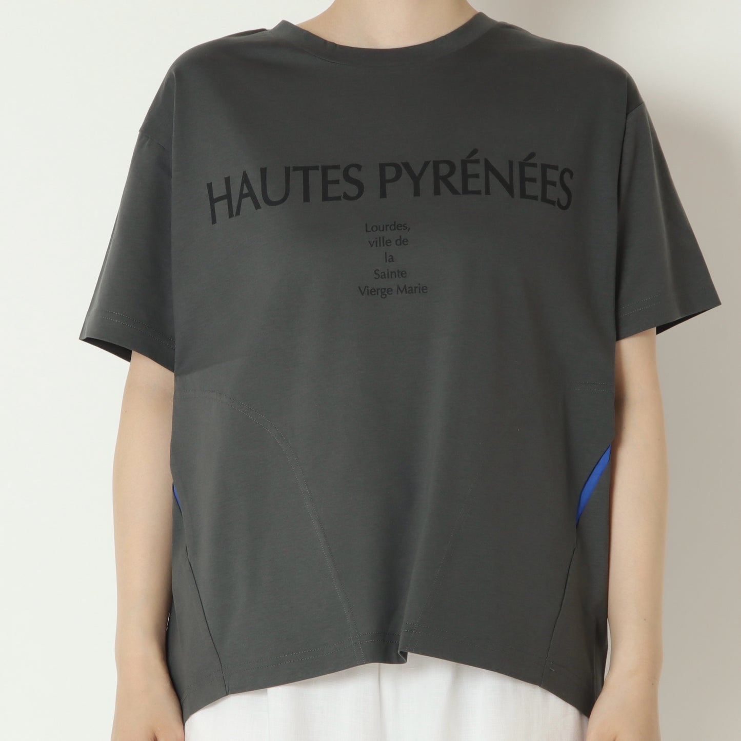 脇ポケット付きロゴTシャツ　623967