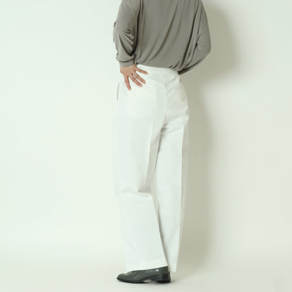 タックワイドストレートパンツ　BO26-419P