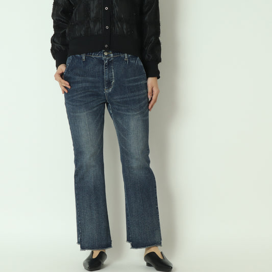 ブーツカットデニムパンツ  BO25-147P