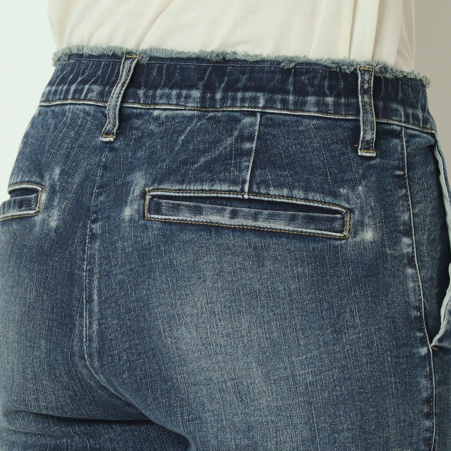 ブーツカットデニムパンツ  BO25-147P