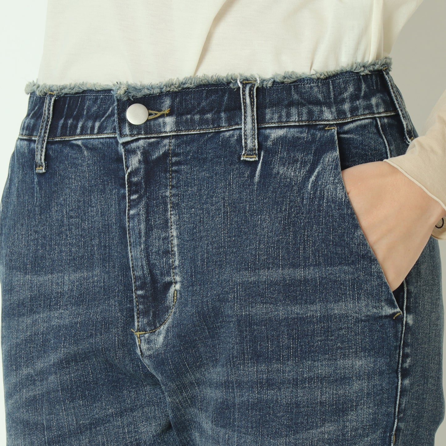 ブーツカットデニムパンツ  BO25-147P