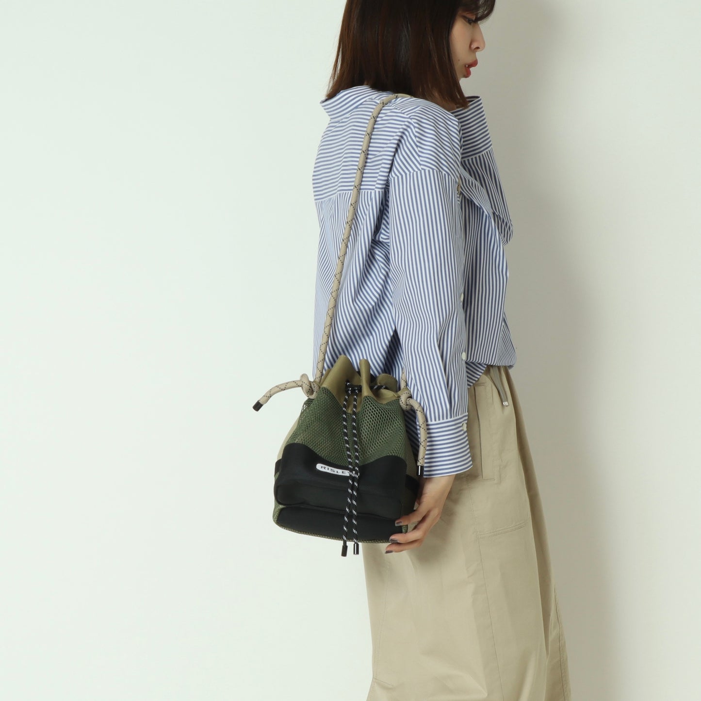 メッシュダブルポシェット　R2601MTB49