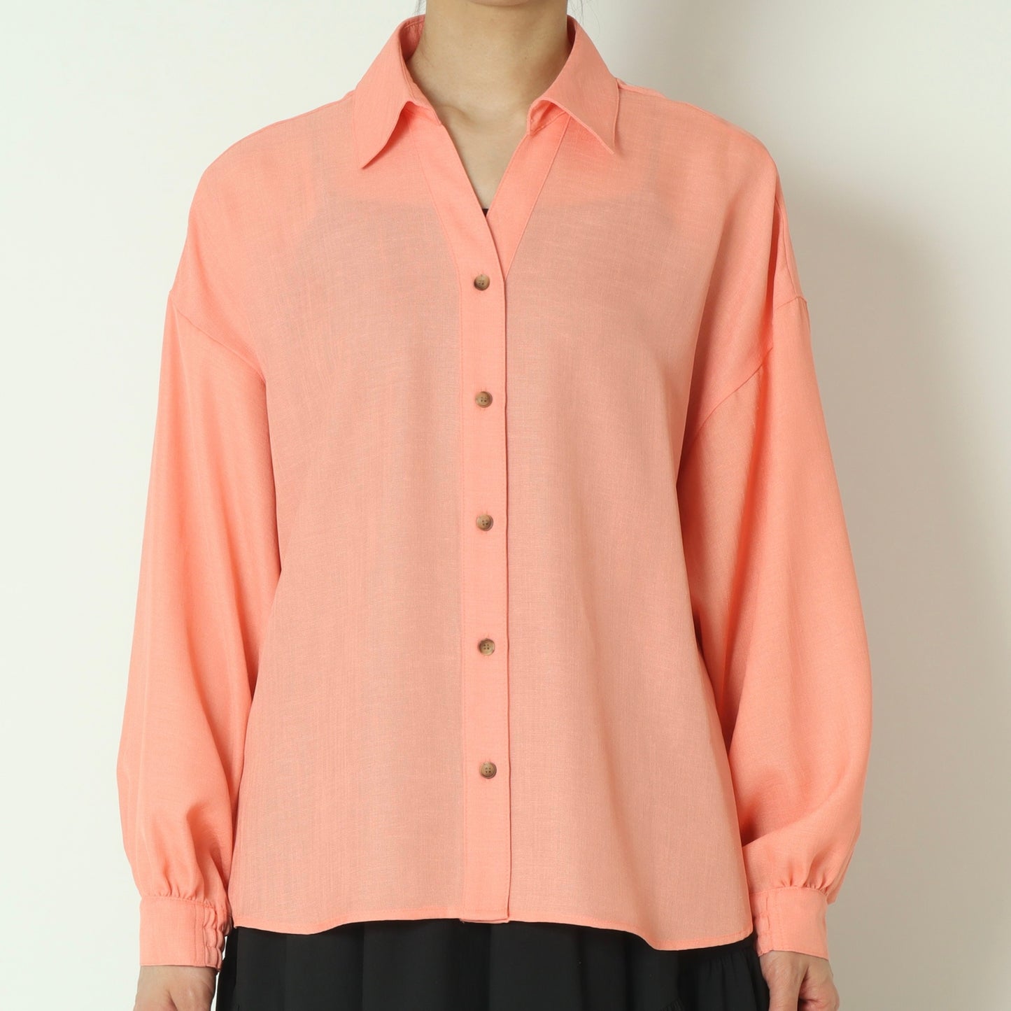 バックグログランテープブラウス   H426113