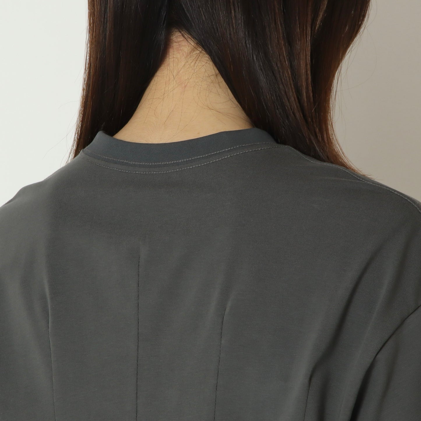 ロゴリラックスTシャツ　Ｈ526110